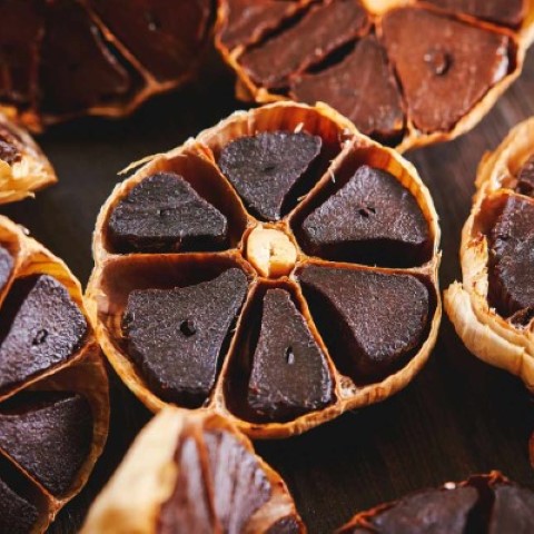 خرید و فروش سیر سیاه صادراتی با شرایط فوق العاده